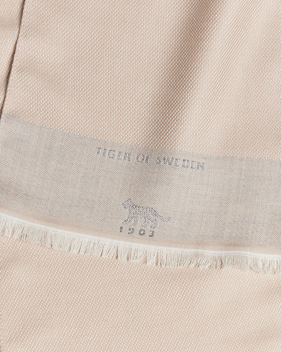 Men | Tiger of Sweden Salvor Wool Silk Scarf Dark Sand | Tiger of Sweden | Salvor Wool Silk Scarf Dark Sand