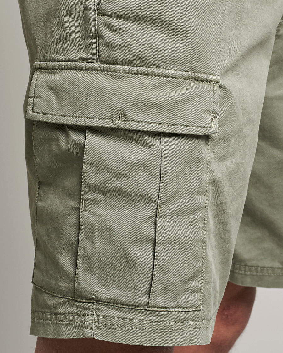 Men | Shorts | Brunello Cucinelli | Cargo Shorts Sage Green