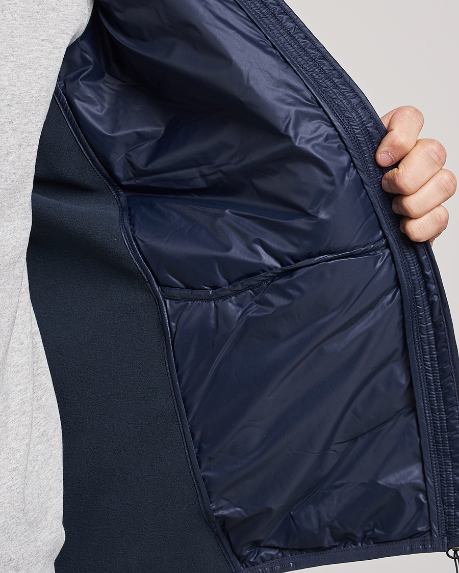 Men | Coats & Jackets | Peak Performance | Helium Hooded Hybrid Blue Shadow