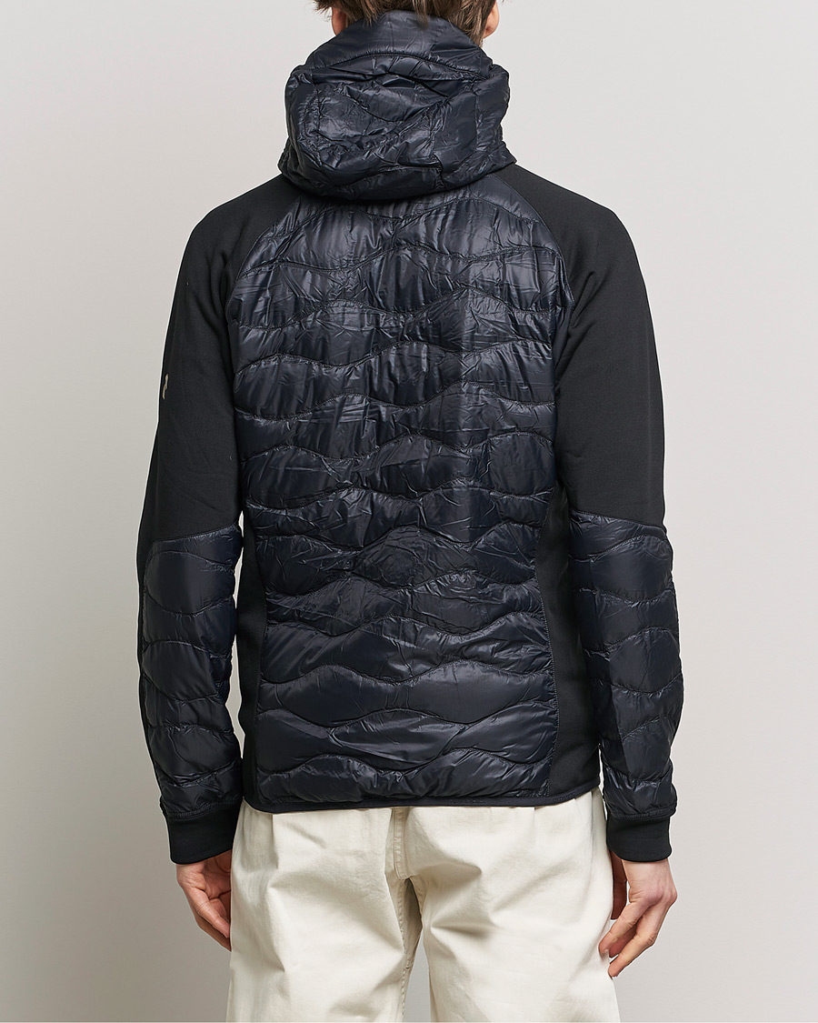 Men | Coats & Jackets | Peak Performance | Helium Hooded Hybrid Black