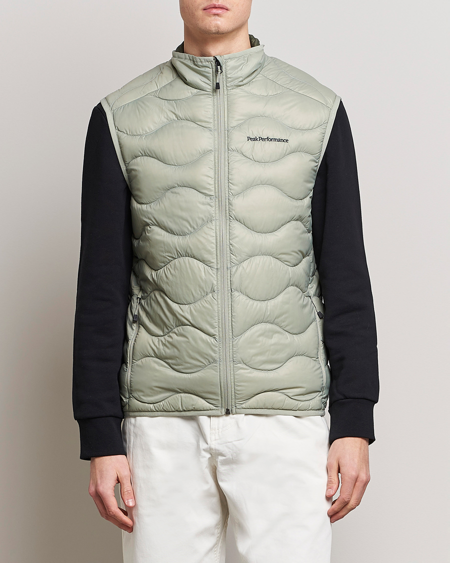 Men | Coats & Jackets | Peak Performance | Helium Down Vest Limit Green