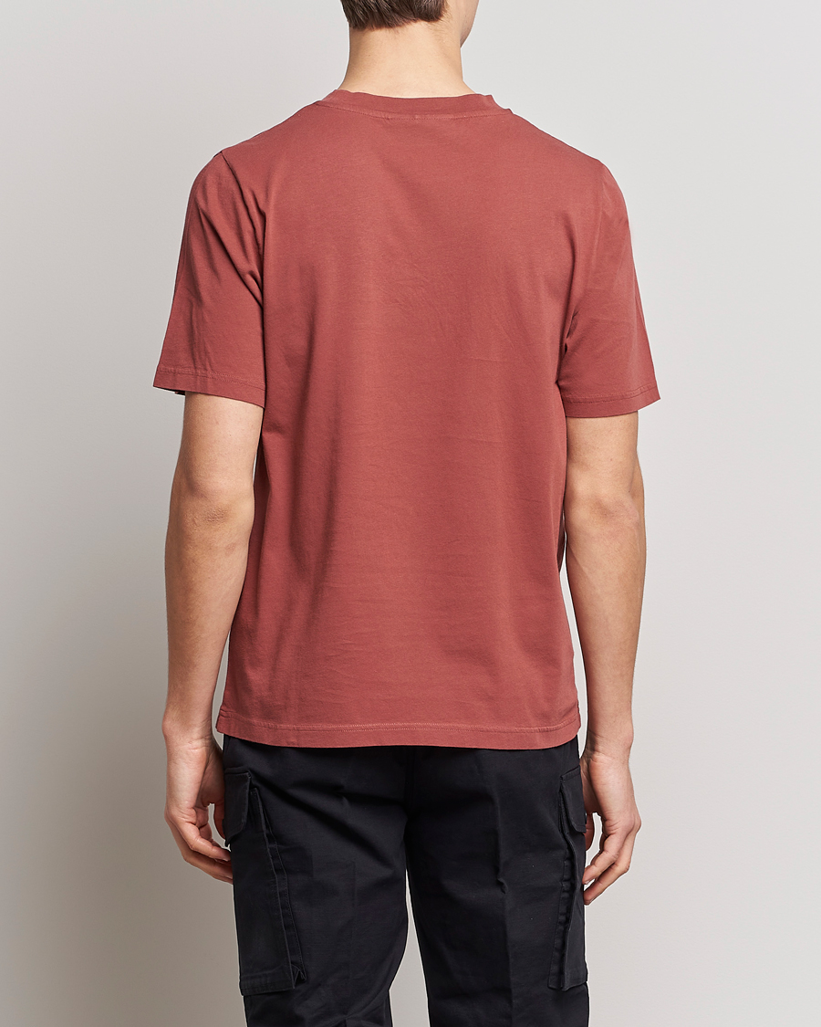 Men | T-Shirts | Peak Performance | Original Small Logo Tee Classic Clay