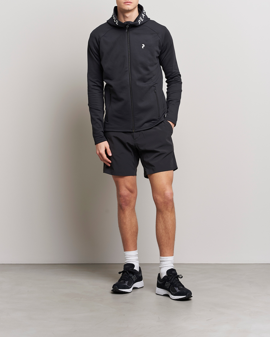 Men | Shorts | Peak Performance | Vislight Light Shorts Off Black