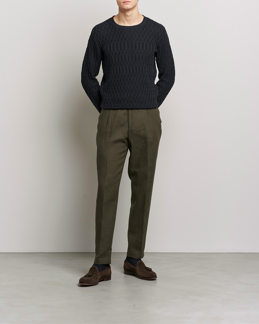 Men | Trousers | Oscar Jacobson | Delon Linen Trousers Dark Green