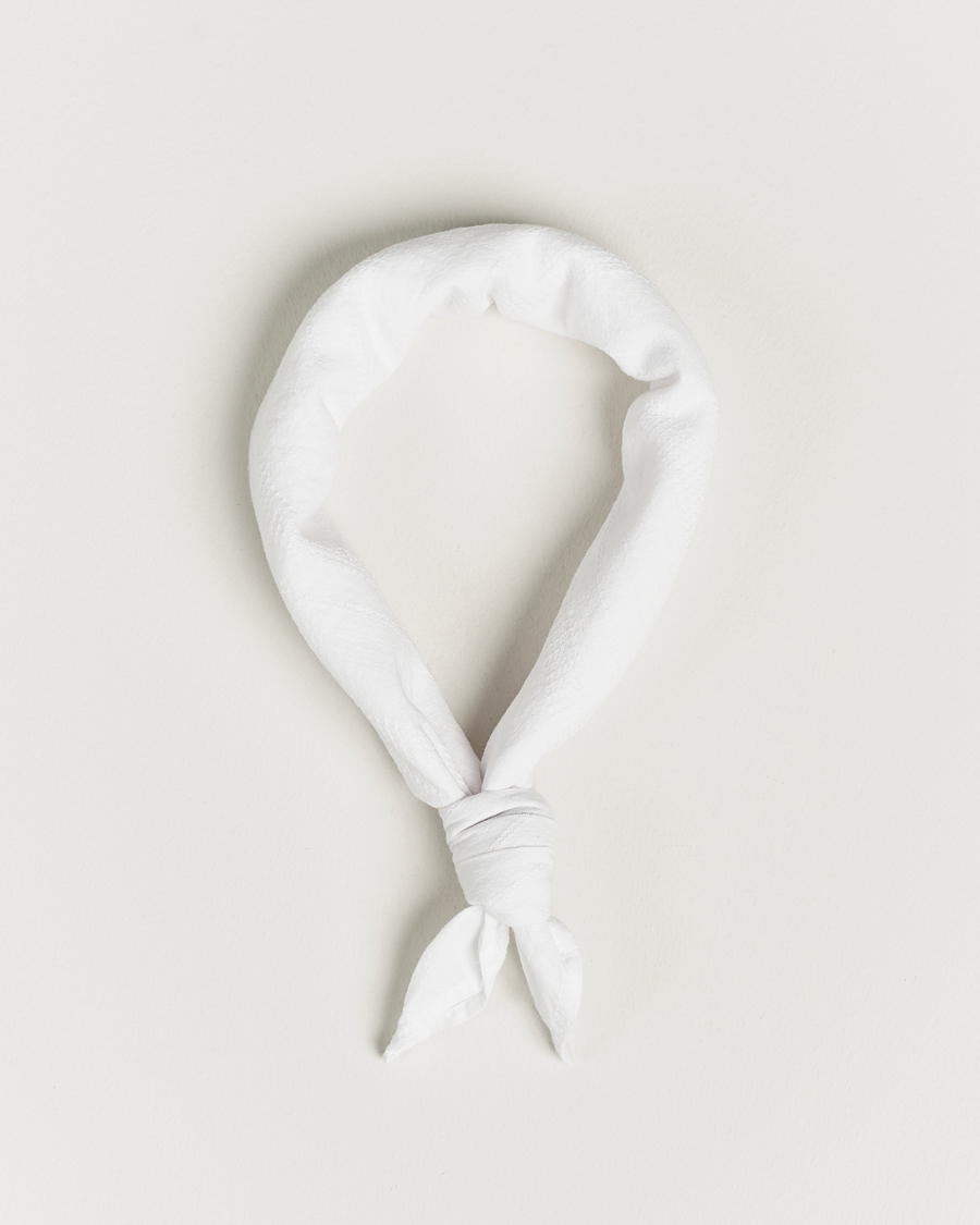 Men | Oscar Jacobson Cotton Structure Bandana White | Oscar Jacobson | Cotton Structure Bandana White