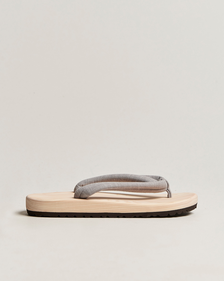 Men |  | Beams Japan | Wooden Geta Sandals Light Grey