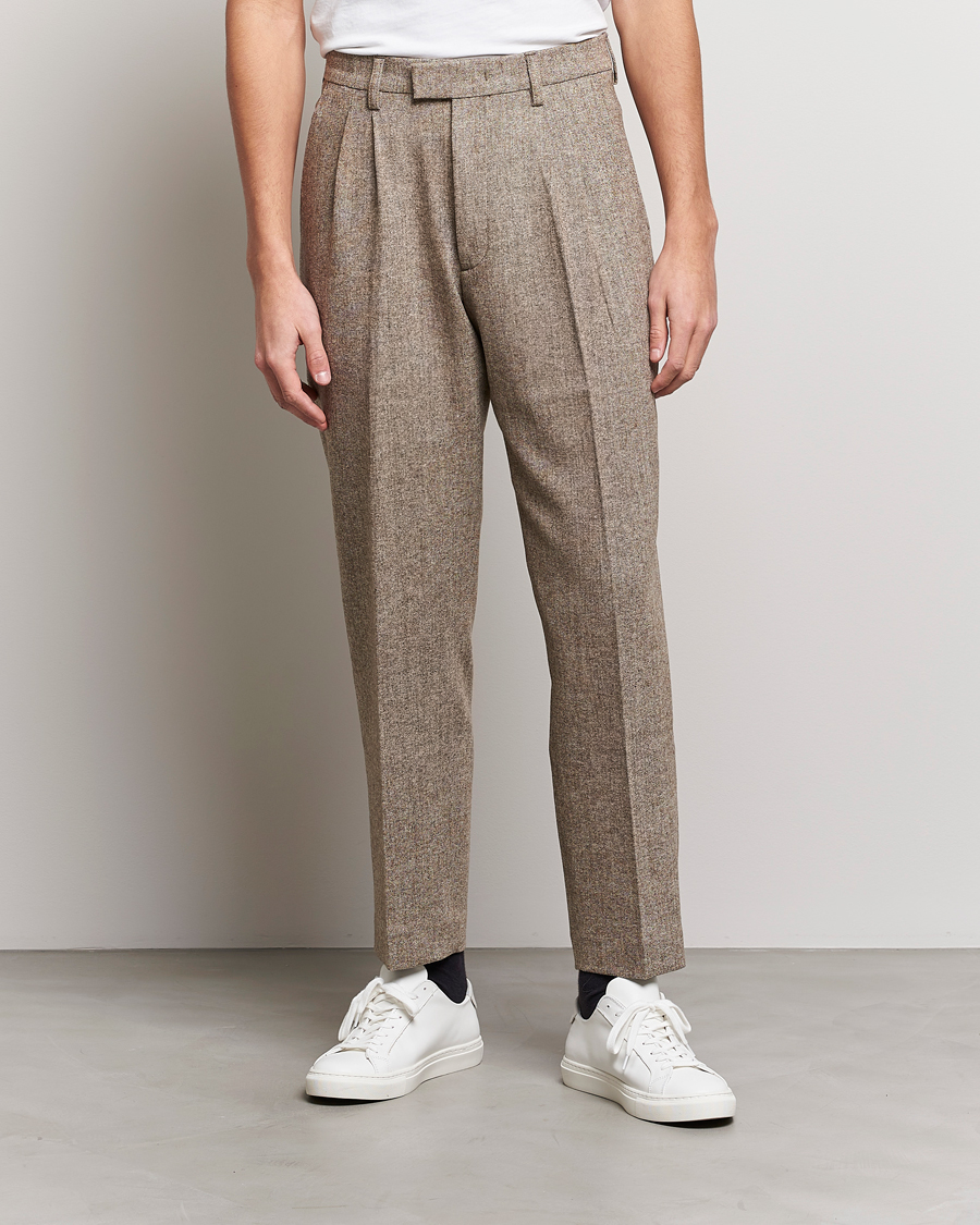 Men | Trousers | NN07 | Fritz Wool Pleated Trousers Brown Melange
