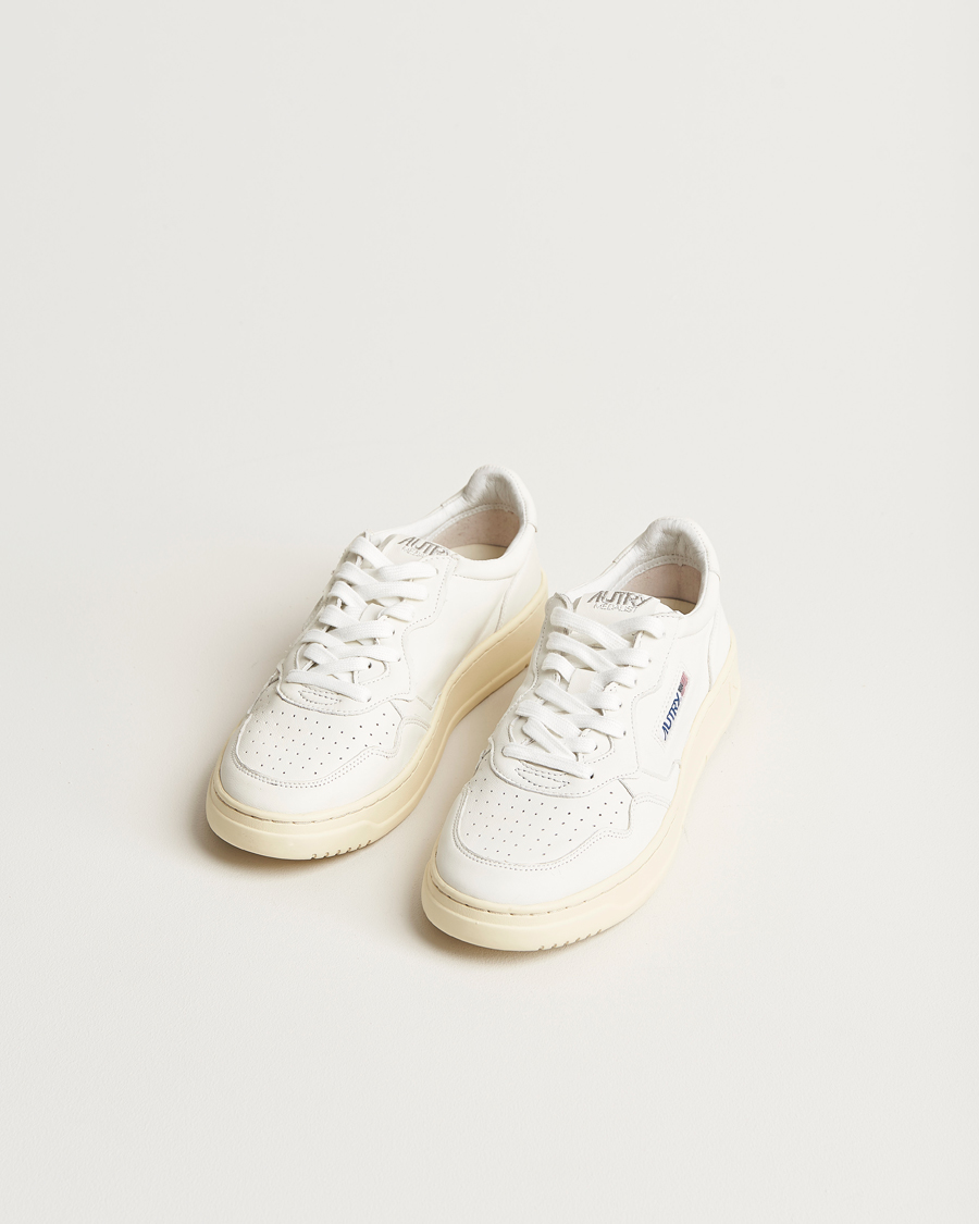 Men | Shoes | Autry | Medalist Low Goat Leather Sneaker White