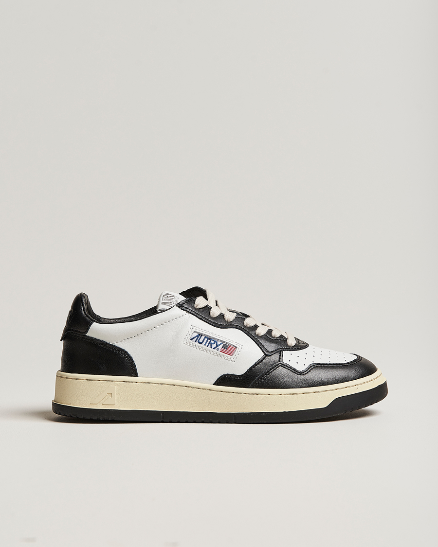 Men | White Sneakers | Autry | Medalist Low Bicolor Leather Sneaker White/Black