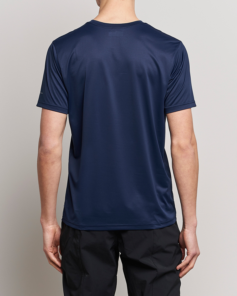 columbia blue dri fit shirt