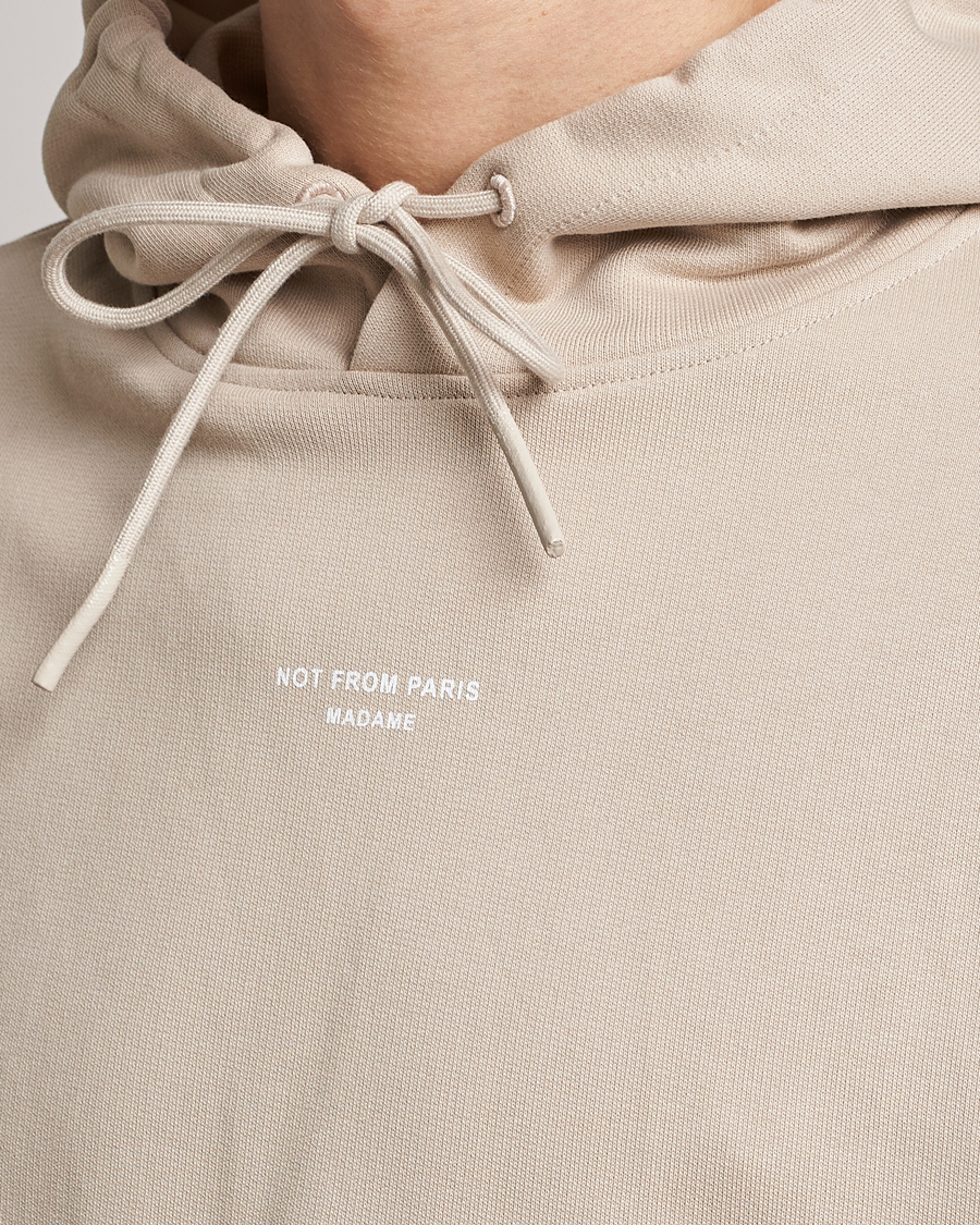 Men | Sweaters & Knitwear | Drôle de Monsieur | Classic NFPM Hoodie Beige
