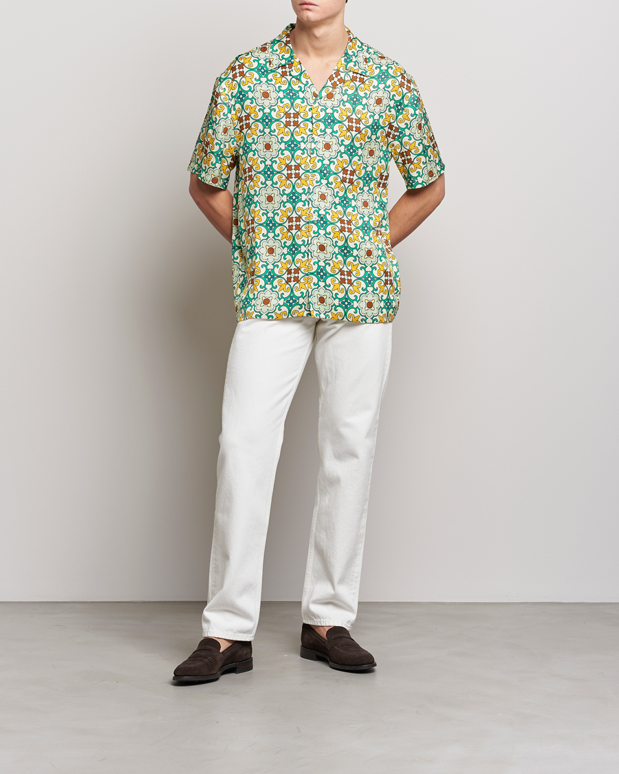 Men | Shirts | Drôle de Monsieur | Ornaments Print Bowling Shirt Yellow/Green