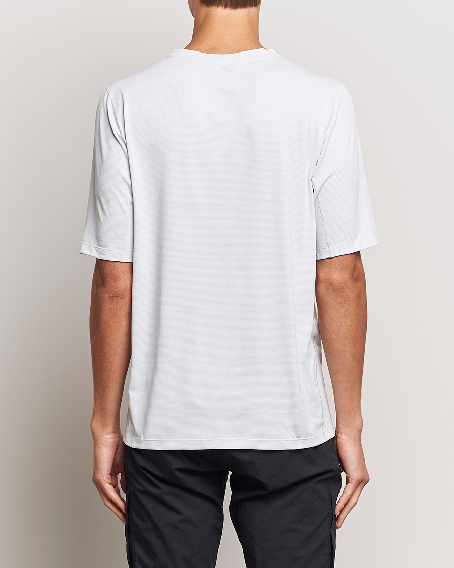 Men | T-Shirts | Arc'teryx | Cormac Crew Neck Tee Atmos Heather