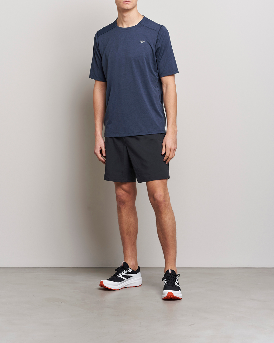 Men | T-Shirts | Arc'teryx | Cormac Crew Neck Tee Black Sapphire Heather