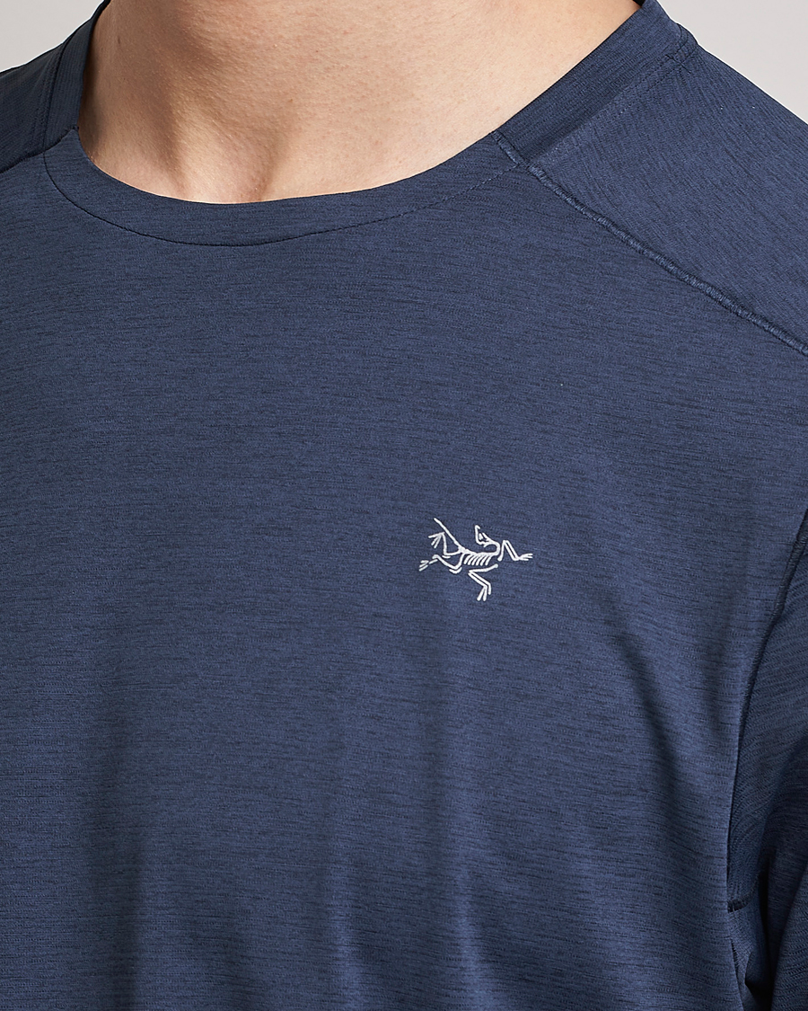 Men | T-Shirts | Arc'teryx | Cormac Crew Neck Tee Black Sapphire Heather