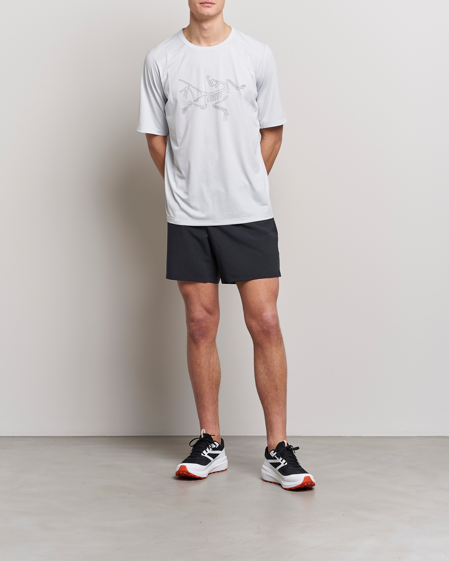 Men | T-Shirts | Arc'teryx | Cormac Bird Logo Crew Neck T-Shirt Atmos Heather