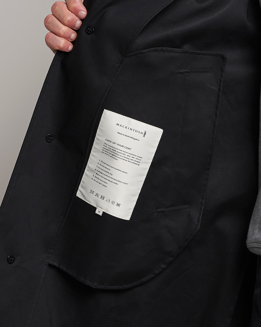 Men | Coats & Jackets | Mackintosh | Wolfson Rain Coat Black