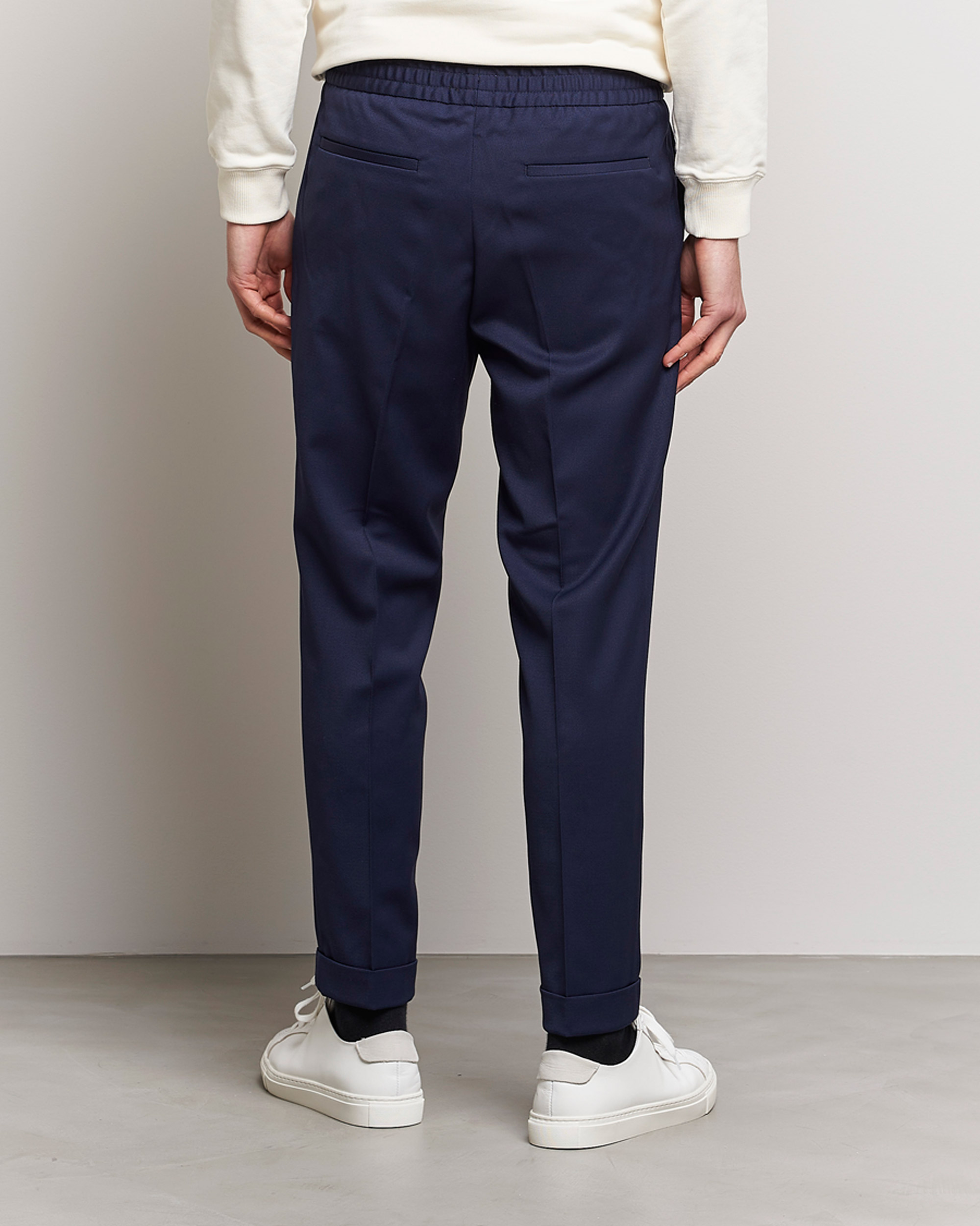 Men | Drawstring Trousers | Filippa K | Terry Cropped Trousers French Navy