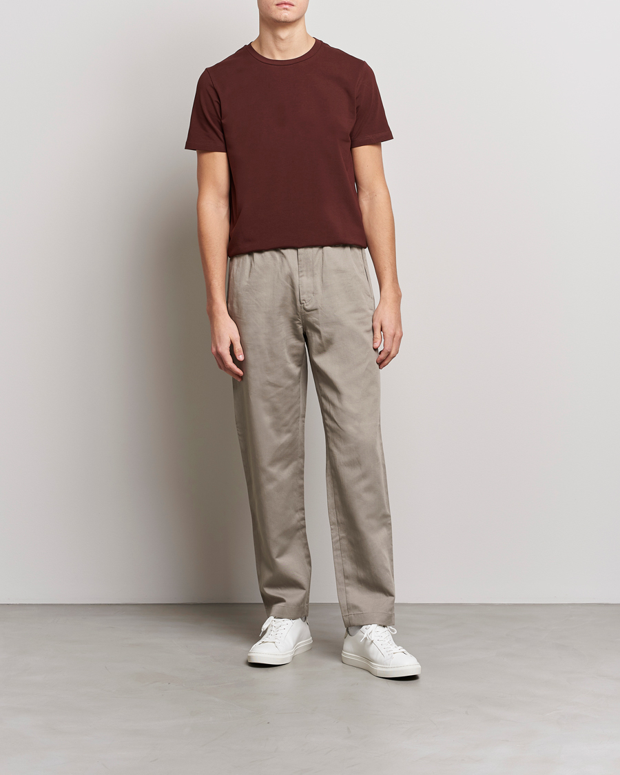 Men | T-Shirts | Filippa K | Stretch Cotton Tee Brown