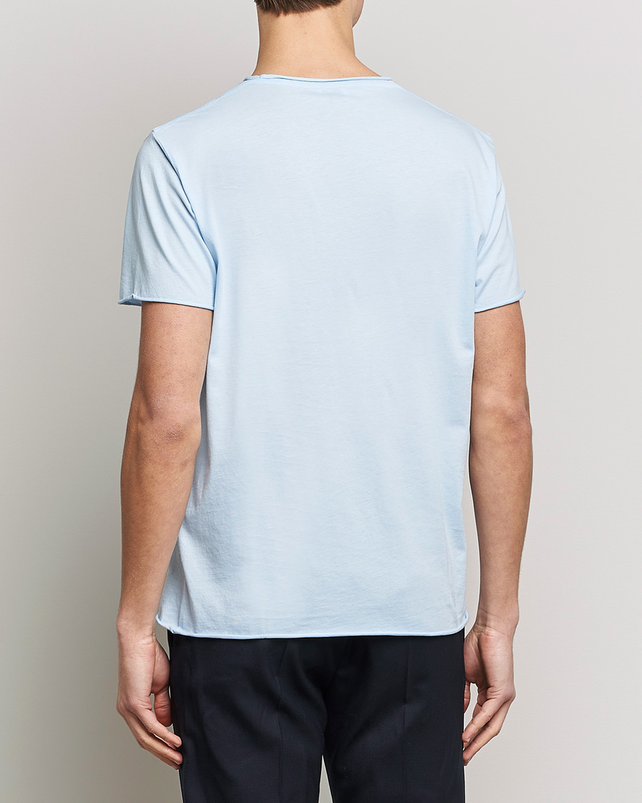 Men | T-Shirts | Filippa K | Roll Neck Tee Pastell