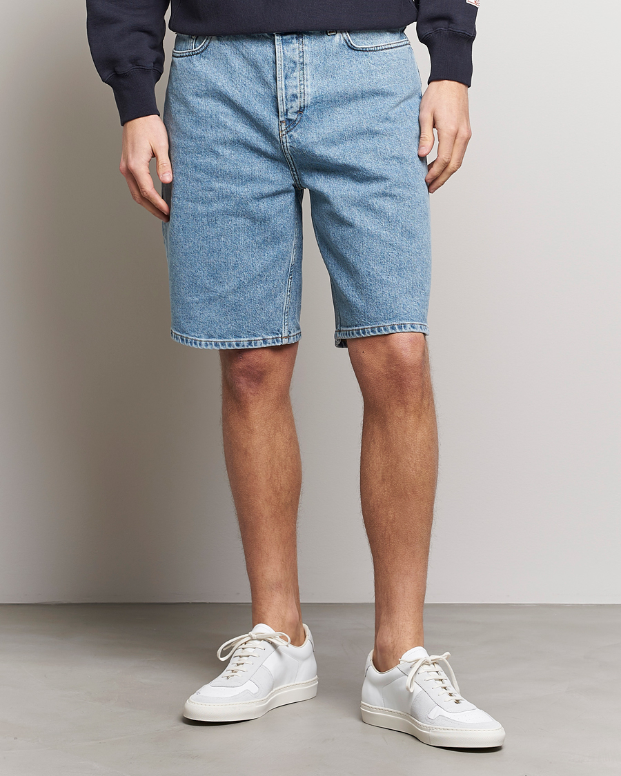 Men | Jeans shorts | Filippa K | Bermuda Denim Shorts Allover Stone