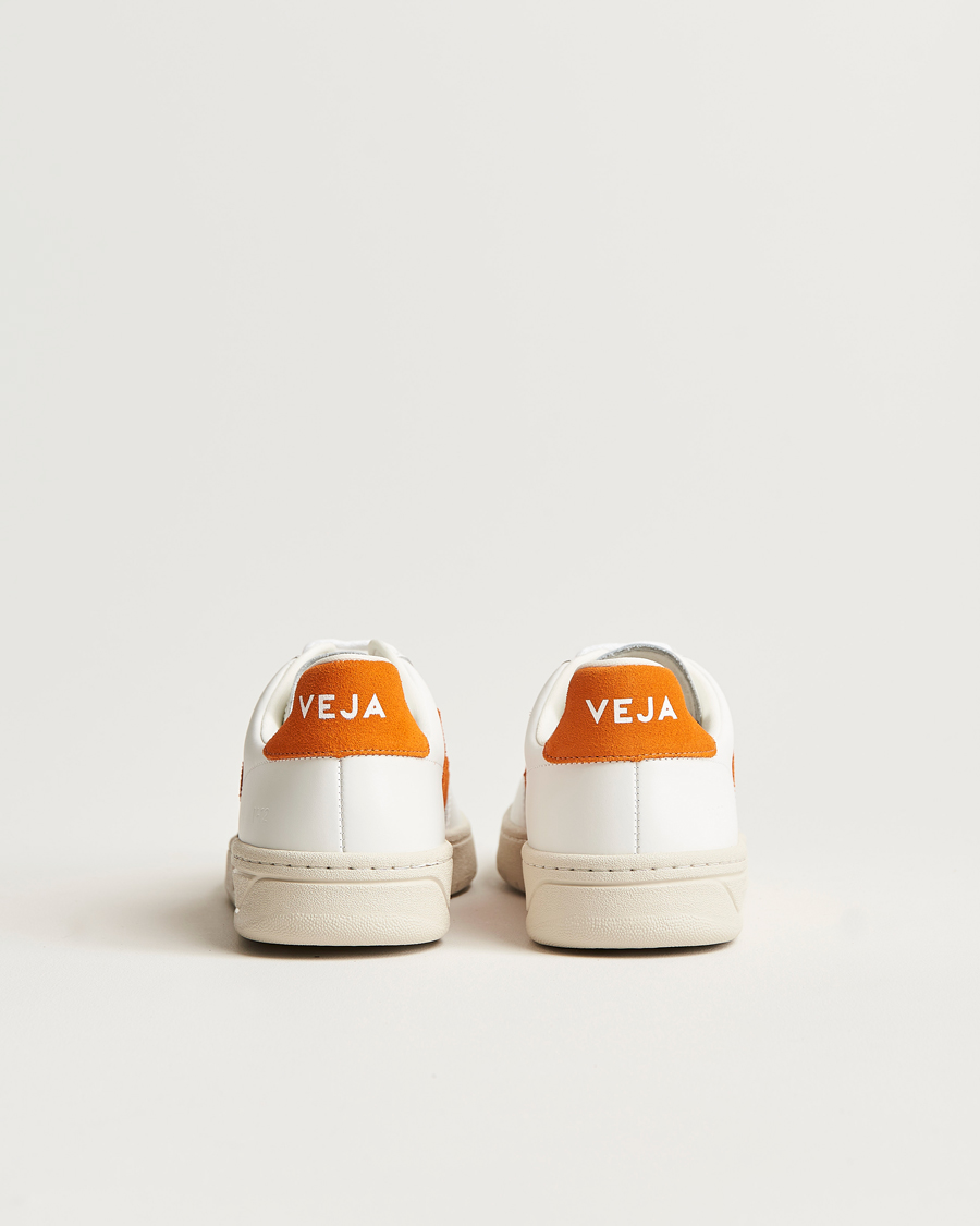 Men | Veja V-12 Sneaker Extra White/Pumpkin | Veja | V-12 Sneaker Extra White/Pumpkin