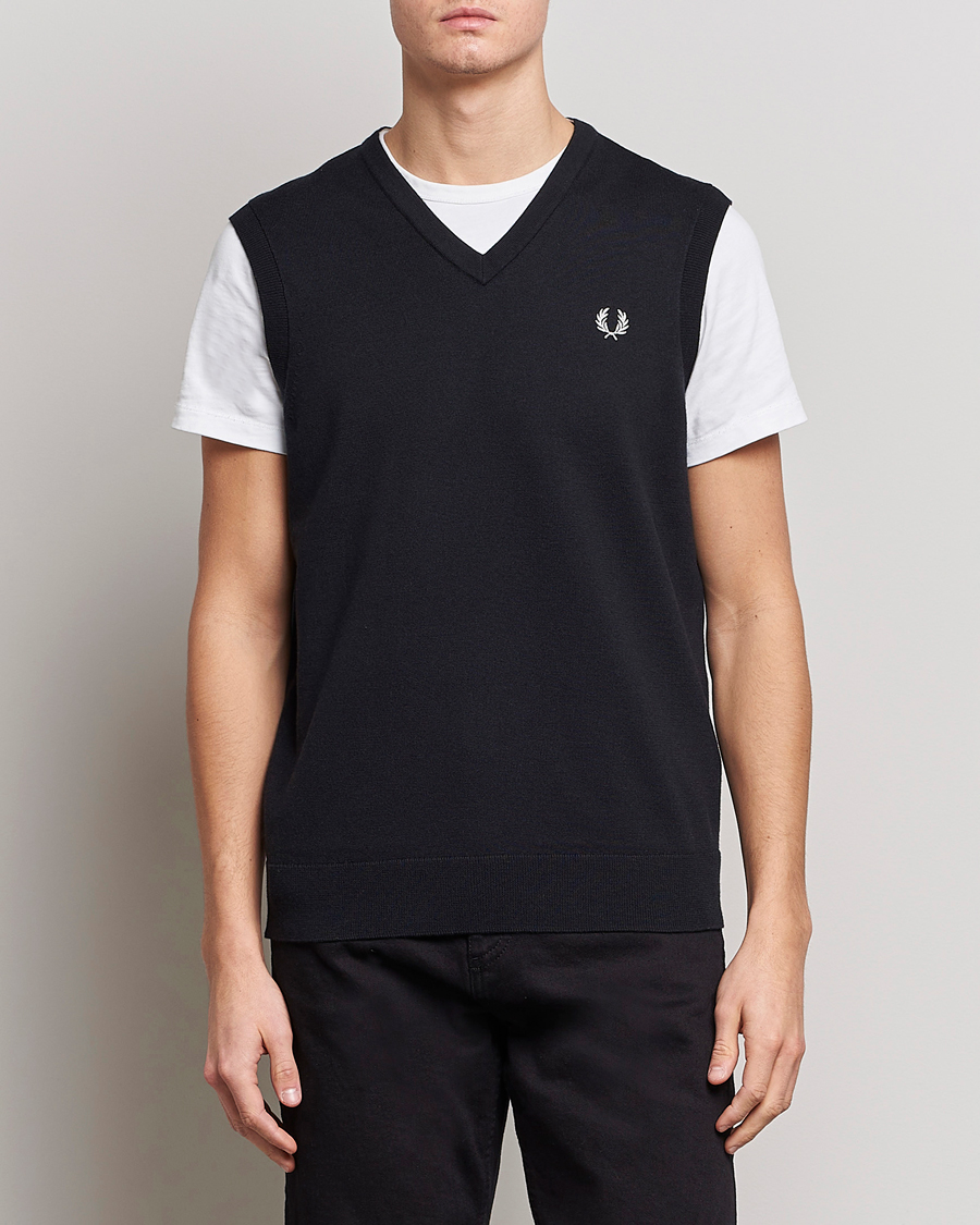 Men | Sweaters & Knitwear | Fred Perry | Classic V-Neck Tank Black