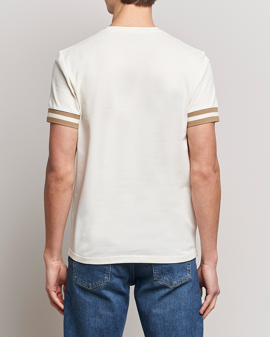 Men | T-Shirts | Fred Perry | Boled Tipped Pique T-Shirt Ecru