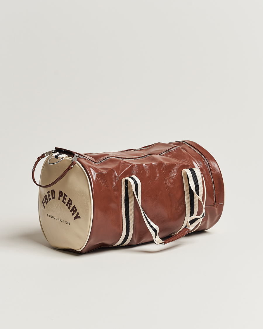 Men | Fred Perry Classic Barrel Bag Tan | Fred Perry | Classic Barrel Bag Tan