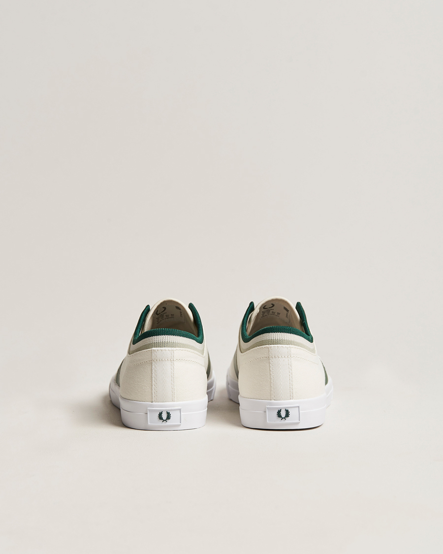 Men | Fred Perry Underspin Tipped Cuff Twill Sneaker Porcelain | Fred Perry | Underspin Tipped Cuff Twill Sneaker Porcelain