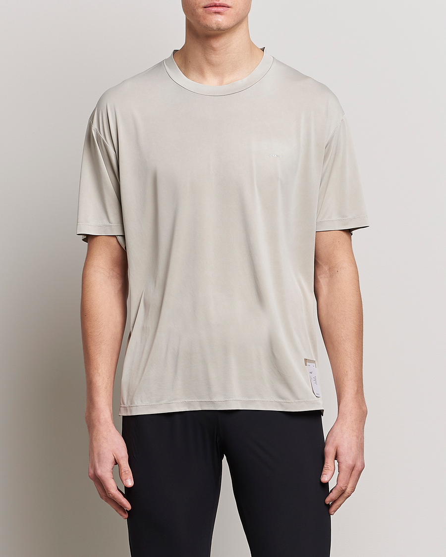 Men | New Brands | Satisfy | AuraLite T-Shirt Mineral Dune