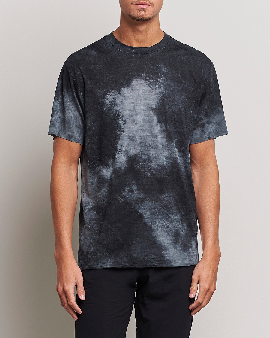 Men | T-Shirts | Satisfy | CloudMerino T-Shirt Batik Black