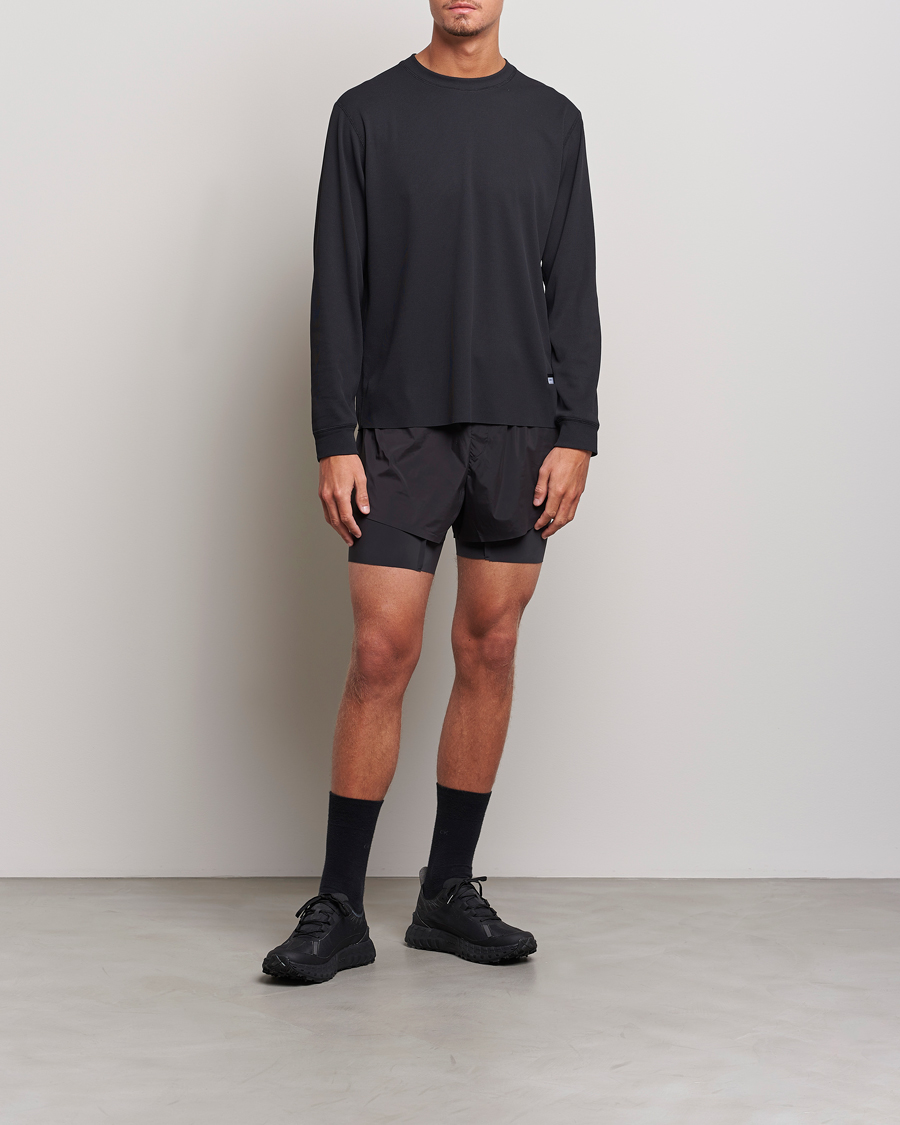Men | T-Shirts | Satisfy | Aura3D Base Layer Black