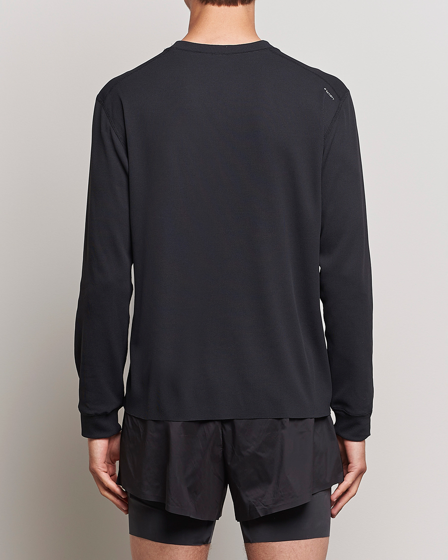 Men | T-Shirts | Satisfy | Aura3D Base Layer Black