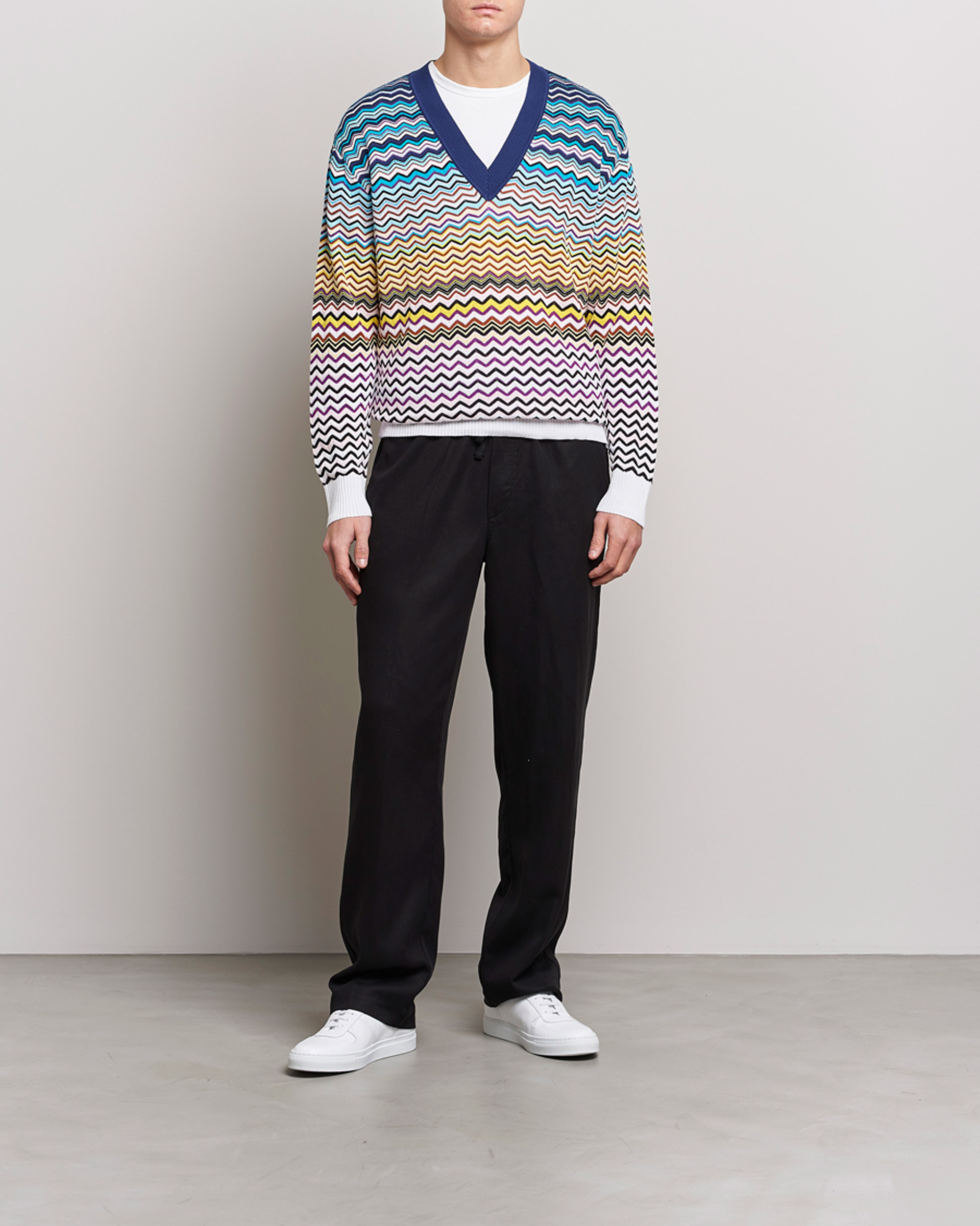 Men | Sweaters & Knitwear | Missoni | V-Neck Chevron Sweater Blue/Yellow