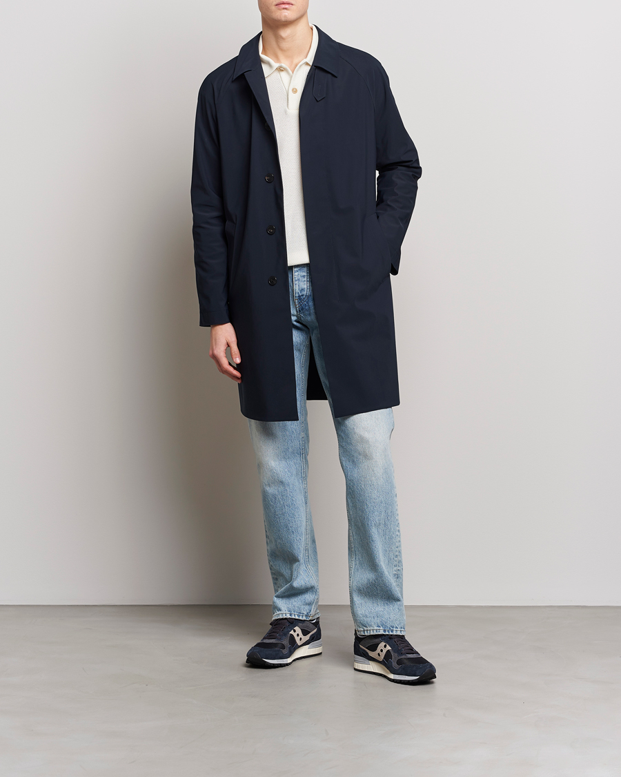 Men | Coats & Jackets | Harris Wharf London | Light Technic Balmacaan Coat Dark Blue