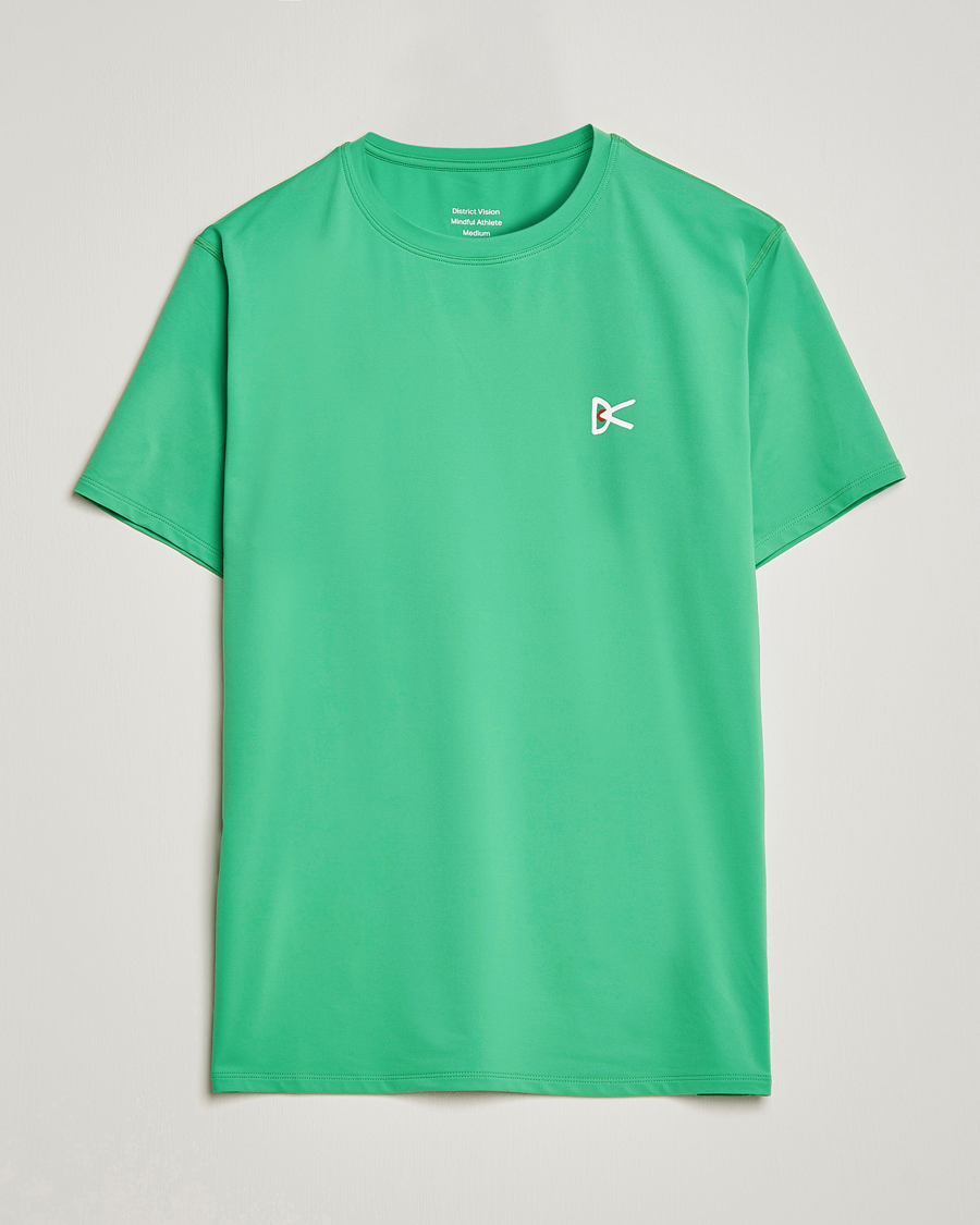 Men | T-Shirts | District Vision | Deva-Tech Short Sleeve T-Shirt Algae