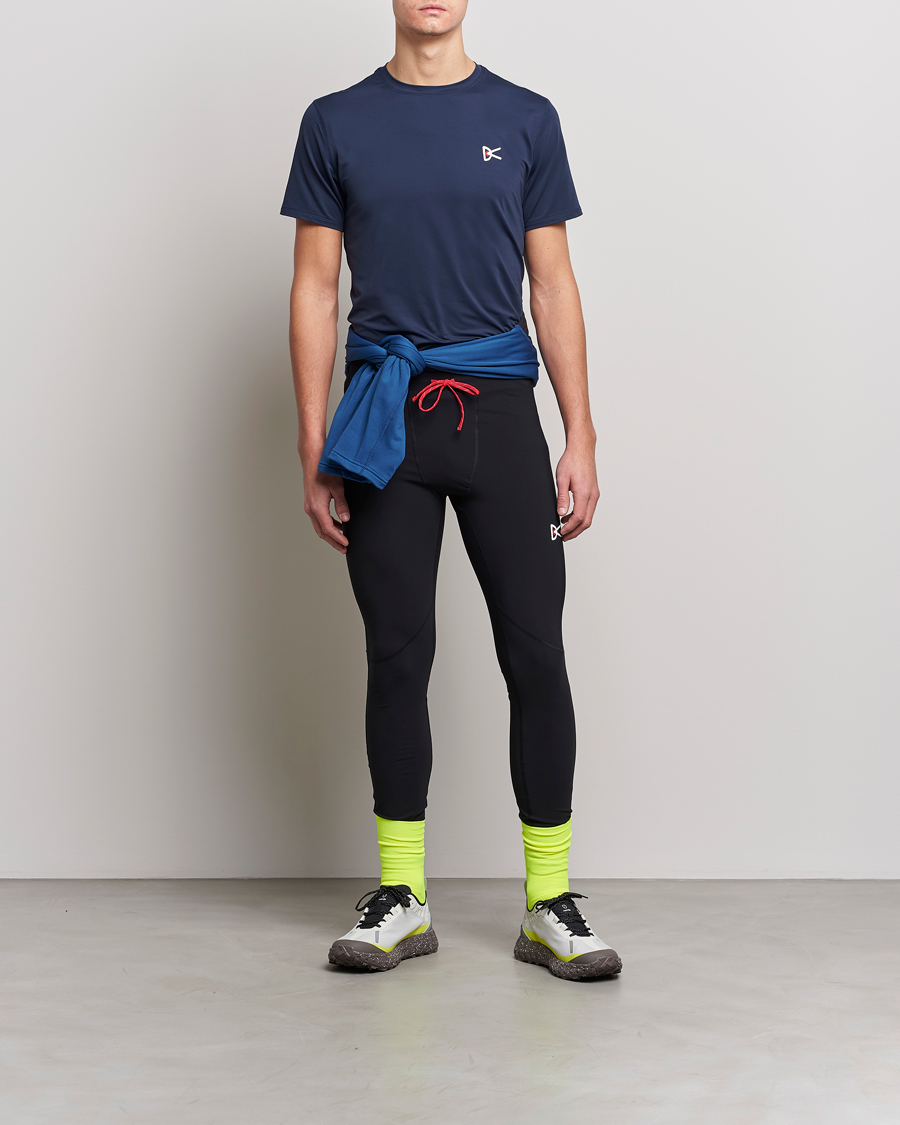 Men | T-Shirts | District Vision | Deva-Tech Short Sleeve T-Shirt Navy