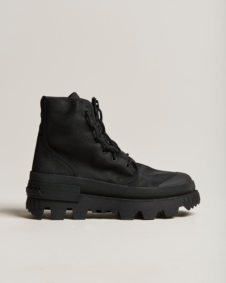 Men | 4 Moncler Hyke Desertyx Boots Black | Moncler Genius | 4 Moncler Hyke Desertyx Boots Black