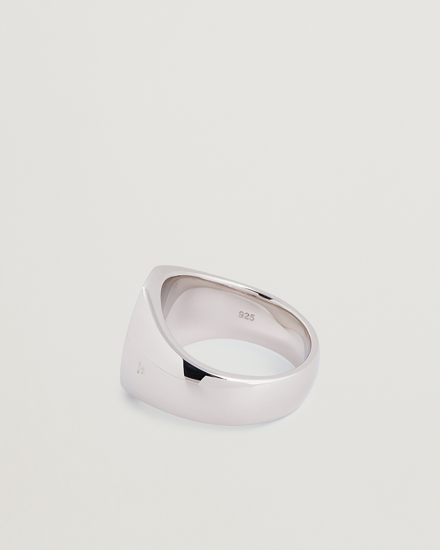 Men | Jewellery | Tom Wood | Oval Polished Ring Silver