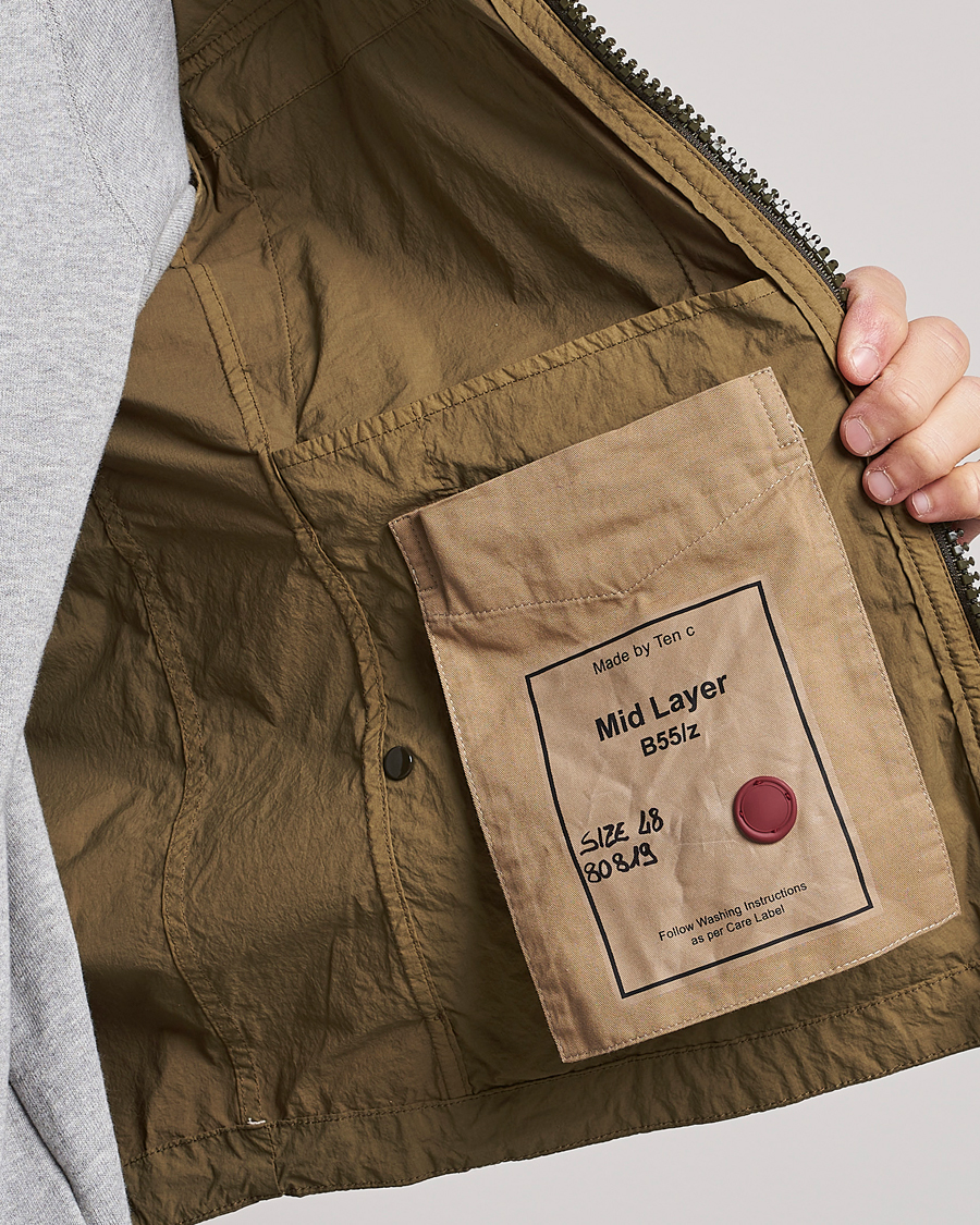 Men | Coats & Jackets | Ten c | Garment Dyed Nylon Hooded Jacket Olive