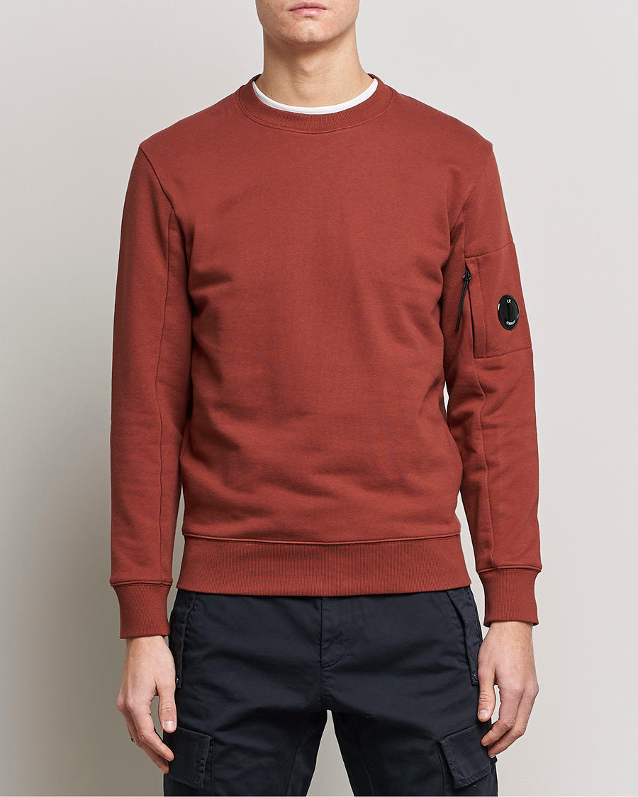 Men |  | C.P. Company | Diagonal Raised Fleece Lens Sweatshirt Rust