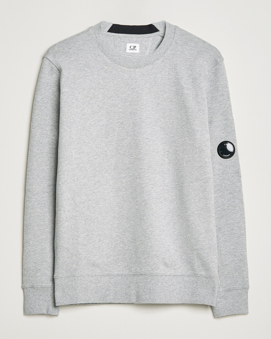 Men | Sweaters & Knitwear | C.P. Company | Diagonal Raised Fleece Lens Sweatshirt Grey