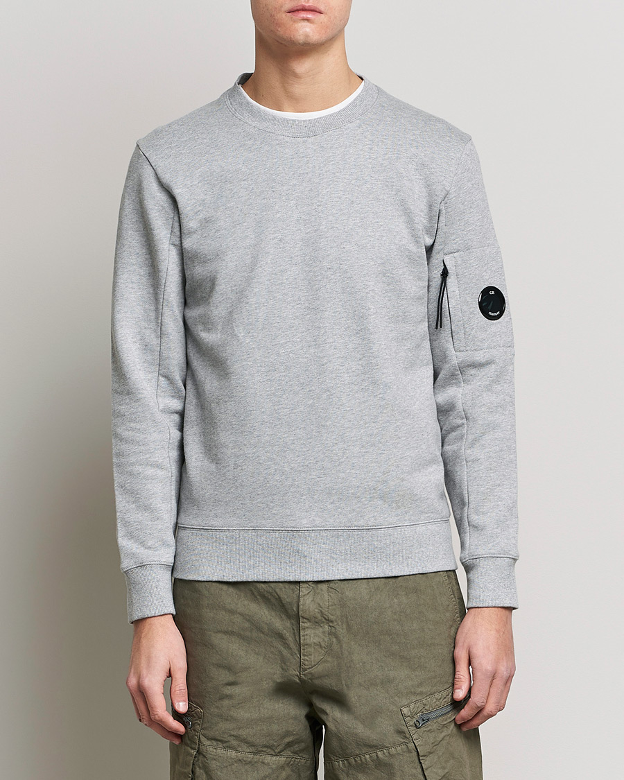 Men | C.P. Company | C.P. Company | Diagonal Raised Fleece Lens Sweatshirt Grey