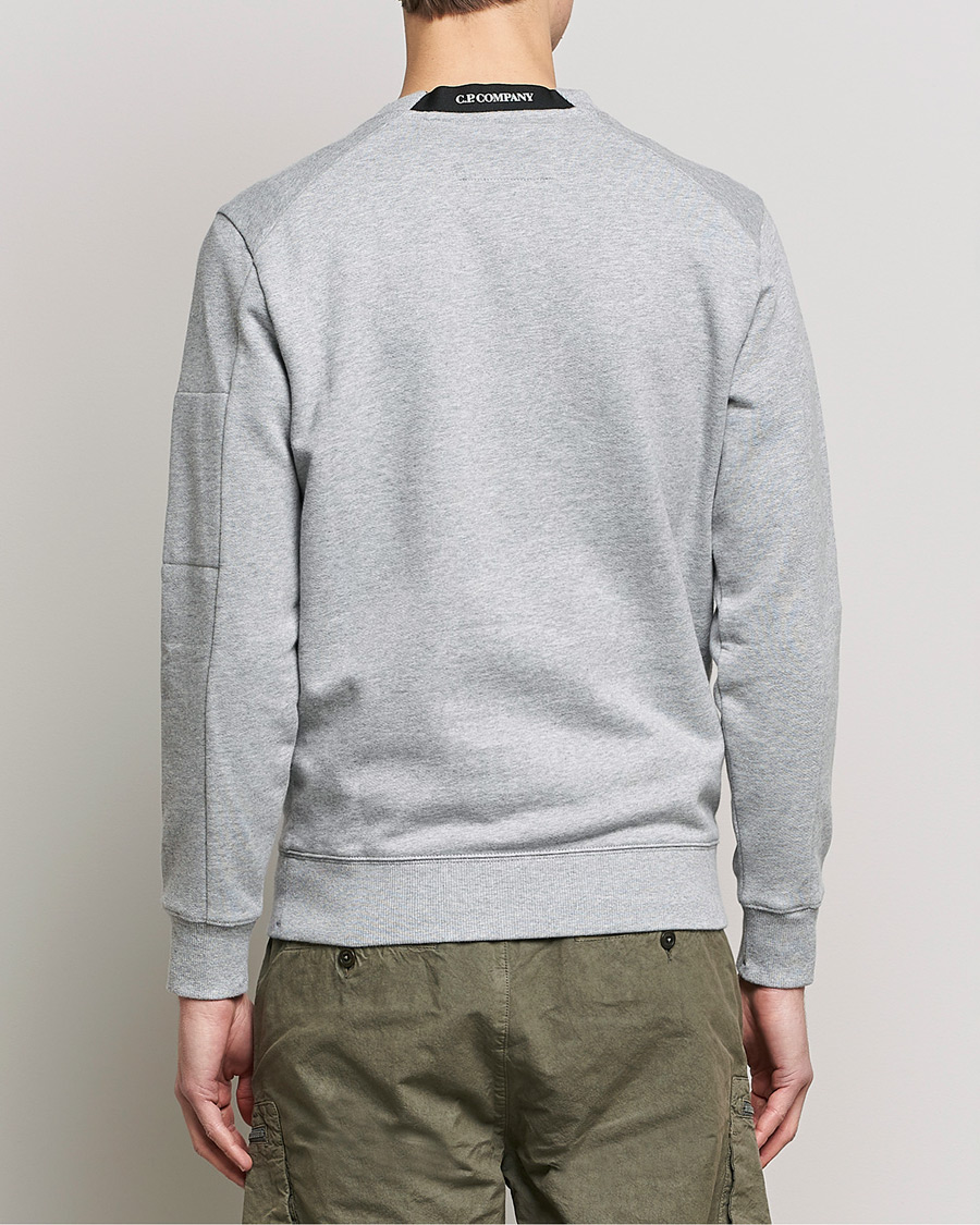 Men | Sweaters & Knitwear | C.P. Company | Diagonal Raised Fleece Lens Sweatshirt Grey