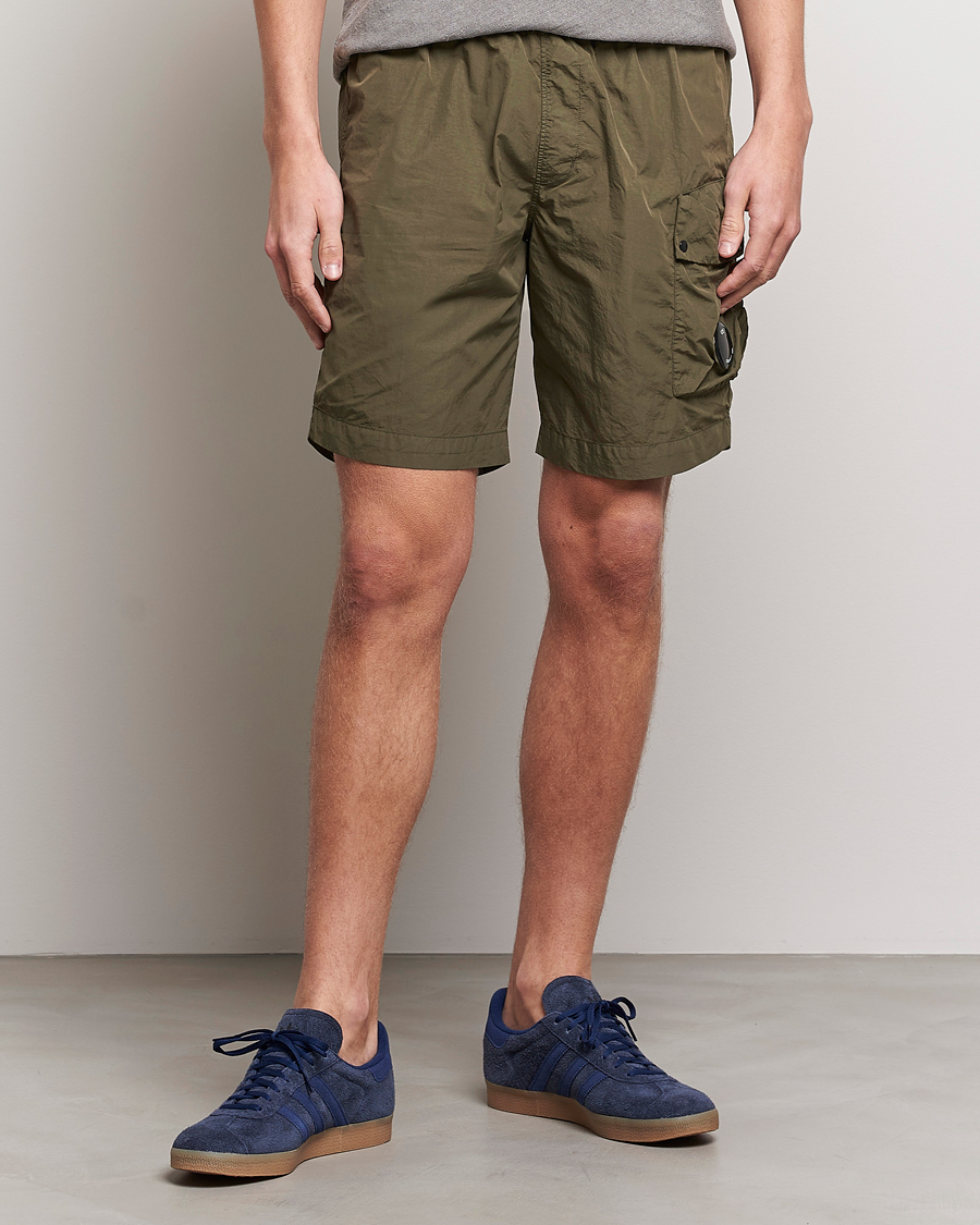 Men | C.P. Company | C.P. Company | Flatt Nylon Garment Dyed Shorts Olive
