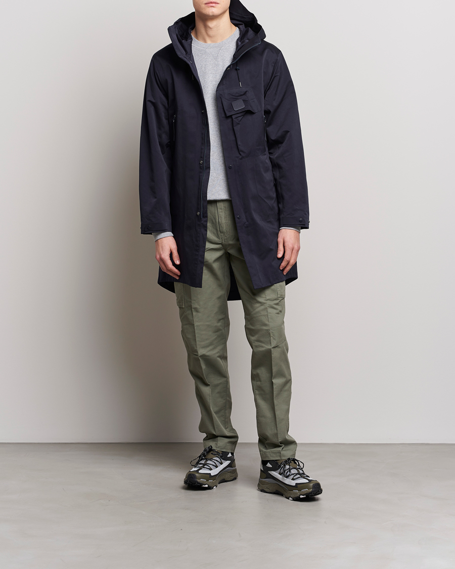 Men | Coats & Jackets | C.P. Company | Metropolis A.A.C. Water resistant Long Jacket Navy