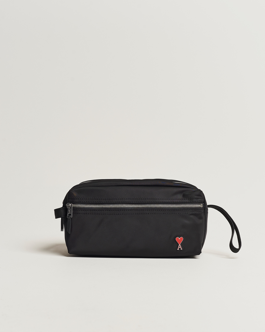 Men | AMI Heart Logo Wash Bag Black | AMI | Heart Logo Wash Bag Black