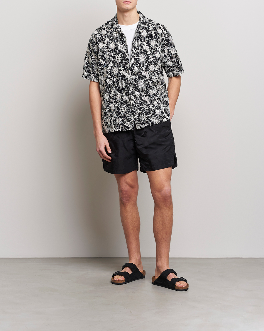 Men | Shirts | Sunflower | Cayo Floral Short Sleeve Shirt Black
