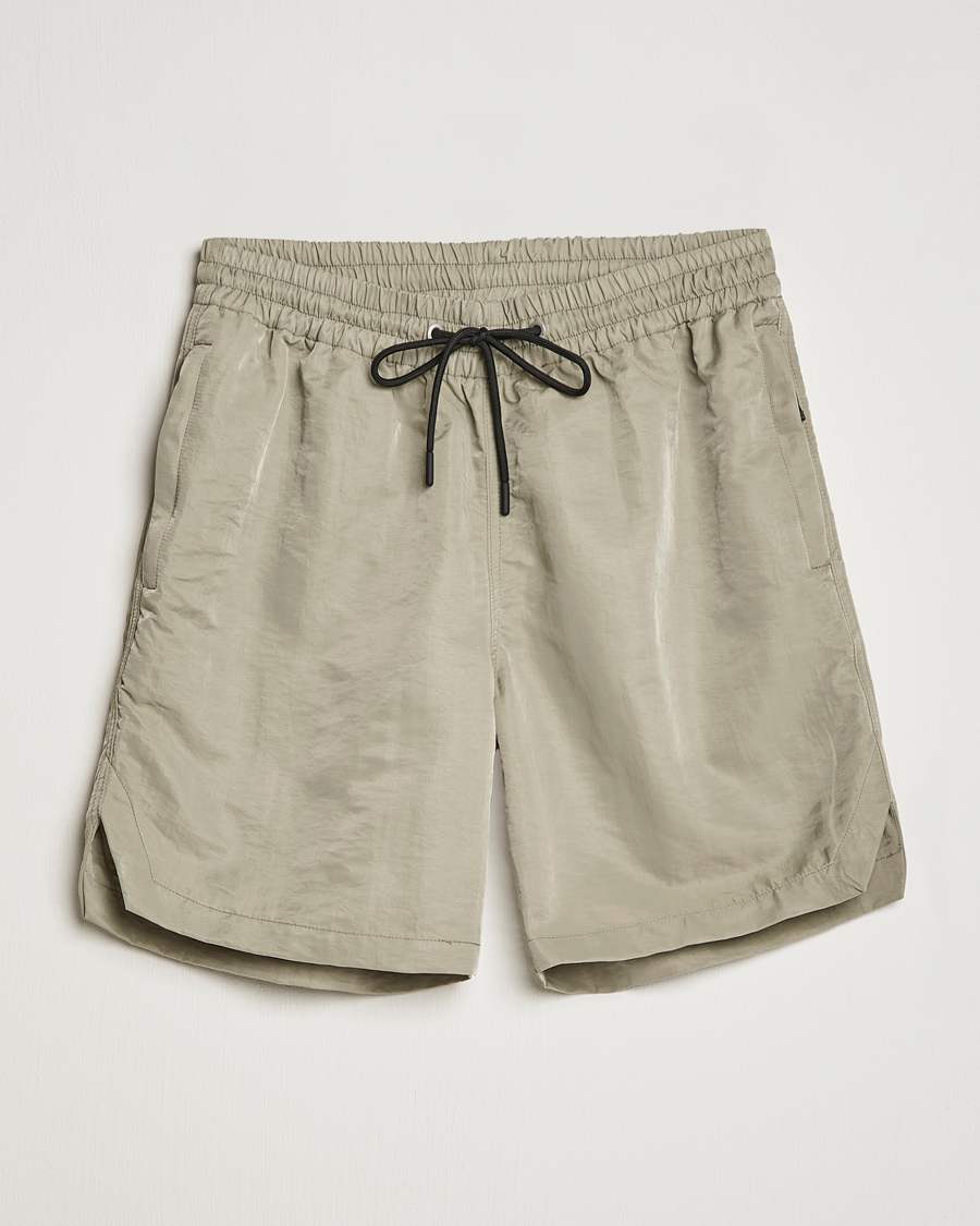 Men | Shorts | Sunflower | Mike Nylon Shorts Khaki